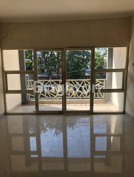 image RUKO TENGGILIS  UBAYA 2 LT (5)