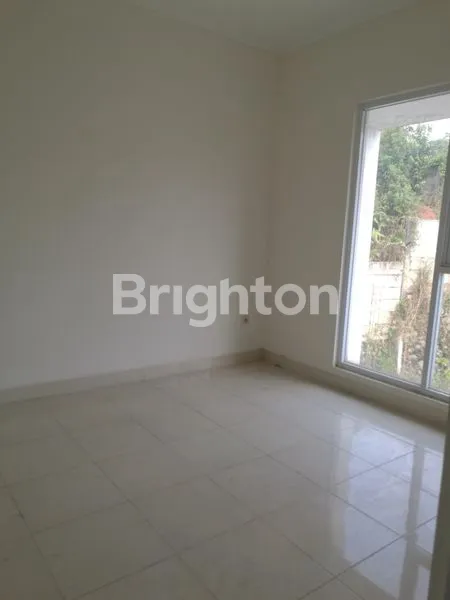 image RUMAH BARU BELUM PERNAH HUNI SERPONG NATURA CLUSTER CATTELYA DEKET DENGAN BSD (4)