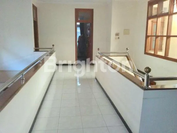 image PANTAI MENTARI TERAWAT (6)