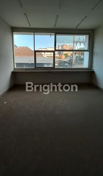 image RUKO 2 LANTAI SIAP PAKAI (5)