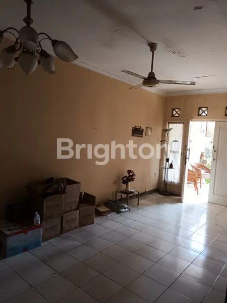 image RUMAH DI PEJOMPONGAN - BENHIL (5)