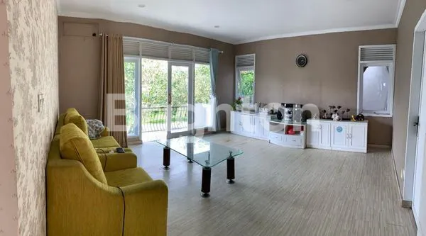 image RUMAH 2 LANTAI DI PERUMAHAN BAGUS (1)