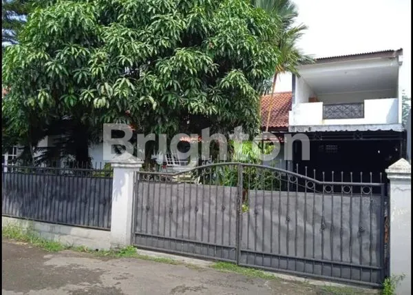 image RUMAH SIAP HUNI DAN NYAMAN DENGAN HALAMAN YANG LUAS (2)