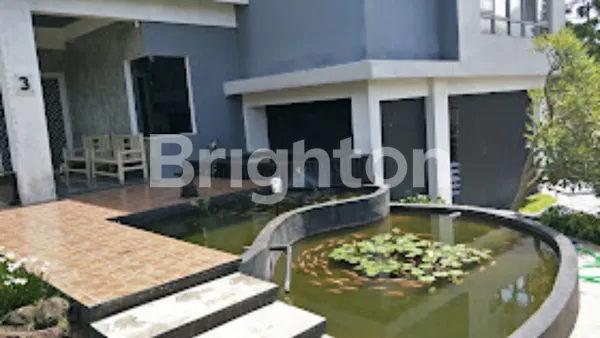 image RUMAH 2 LANTAI MINIMALIS SEMI INDUSTRIAL (4)