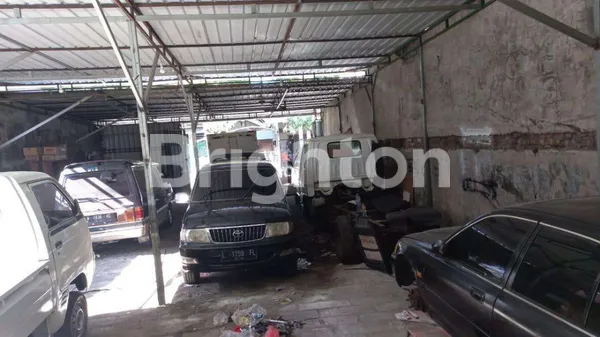 image TANAH DAN GUDANG DUKUH KUPANG TIMUR (2)