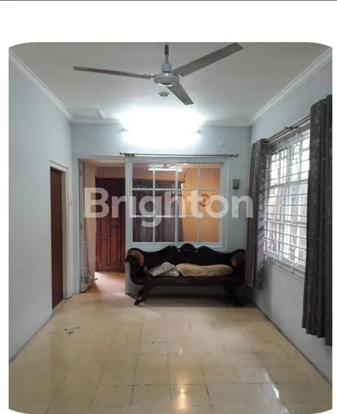 image RUMAH DI RAWAMANGUN MUKA SELATAN (1)