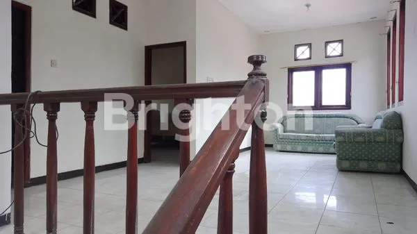 image VILLA 2 LANTAI VIEW GUNUNG DENGAN FASILITAS KOLAM RENANG (4)