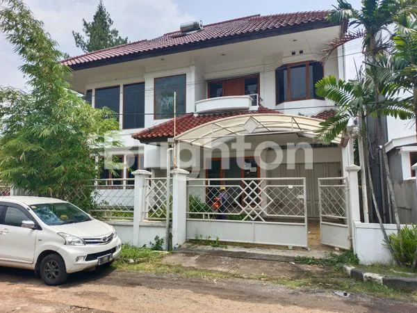 image RUMAH HOOK 2 LT SURYA SETRA STRATEGIS & PRIVACY (1)