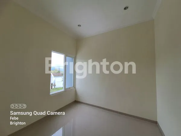 image RUMAH SEMI FURNISH  DI BRIDGE TOWN   MALANG (5)