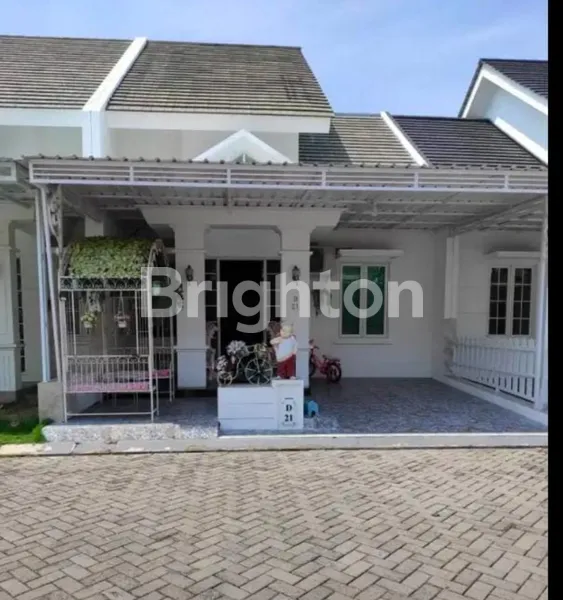 image RUMAH FULL FURNISHED SIAP PAKAI DI GAIA RESIDENCE SEMARANG (1)