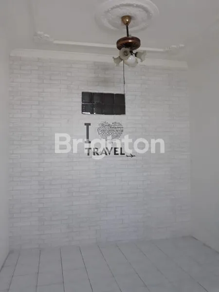 image RUMAH LANTAI 3 SIAP HUNI  HARGA MINIMALIS PLAMONGAN INDAH SEMARANG (4)