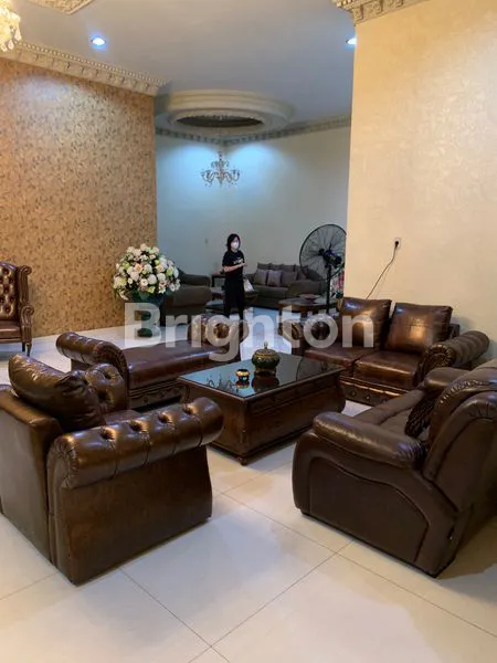image RUMAH ELIT DI INTI KOTA MEDAN (3)