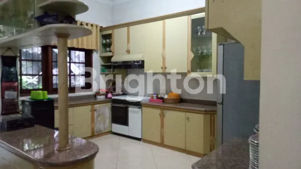 image RUMAH DHARMAHUSADA INDAH BARAT (4)