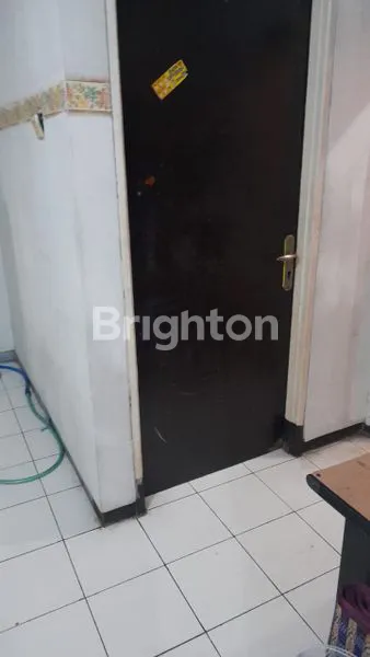 image SEWA RUMAH SIAP HUNI SEMI FURNISHED DI BUDURAN DEKAT KOMPLEK SEKOLAHAN (4)