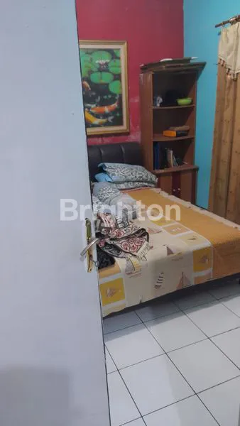 image SEWA RUMAH SIAP HUNI SEMI FURNISHED DI BUDURAN DEKAT KOMPLEK SEKOLAHAN (7)