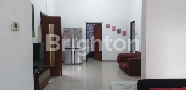 image RUMAH TERAWAT DI PERUM ISTANA GAJAHYANA MALANG (4)