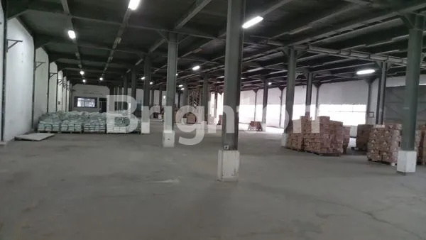 image GUDANG SIAP PAKAI CIKUPA MAS (4)