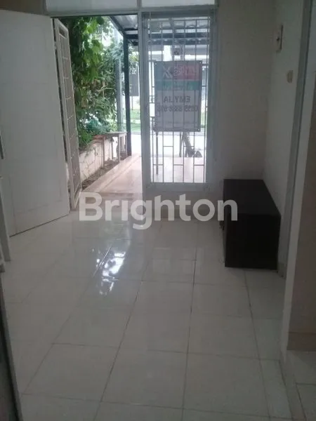 image SIAP HUNI , SEMI FURNISHED RUMAH DI KAWASAN NATURA CITY , GUNUNG SINDUR , BOGOR (8)