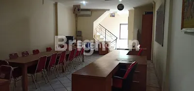 image RUKO 3 LANTAI JALAN UTAMA GATSU DENPASAR (6)