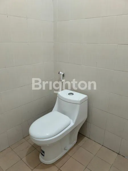 image RUMAH BARU SUDAH DIRENOV, SANGAT SIAP HUNI NEWTON PARK (6)