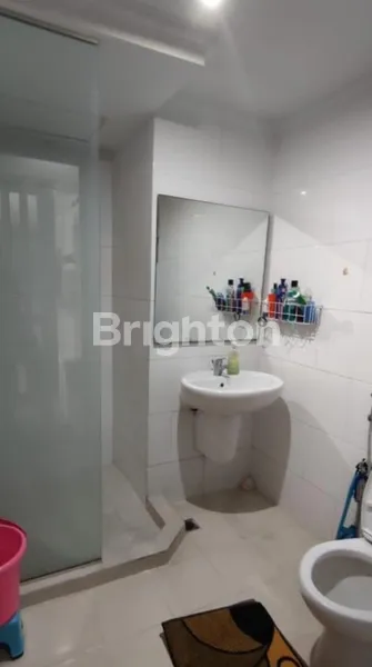 image APARTEMEN WATERPLACE 2BR JD 1 FURNISHED (5)