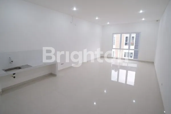 image LUXURY RUKO TAMAN KOPO INDAH 1 (3)