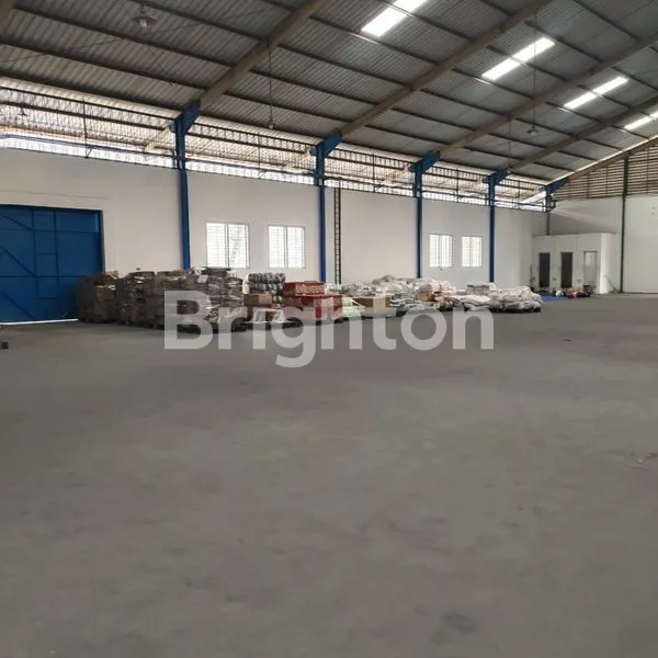 image GUDANG HOOK RAYA KLETEK SIDOARJO (1)