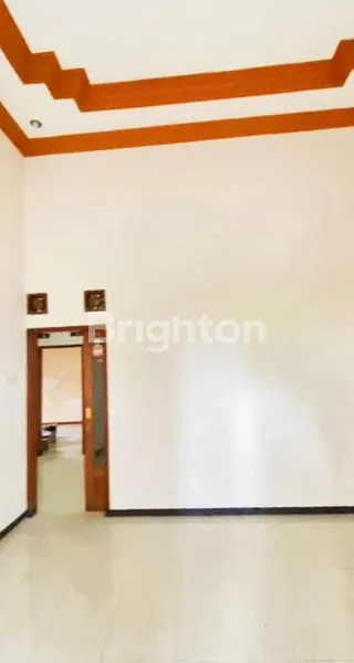 image RUMAH POROS JALAN RAYA STRATEGIS DI PAKISAJI BEKAS USAHA KULINER (2)