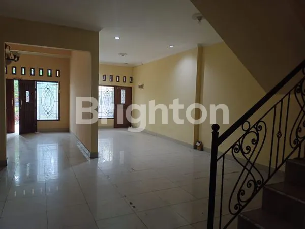 image RUMAH 2 LT - TEMPAT USAHA - JLN LOMBOK - DEKAT STADION SILIWANGI (5)