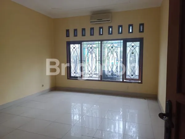 image RUMAH 2 LT - TEMPAT USAHA - JLN LOMBOK - DEKAT STADION SILIWANGI (3)