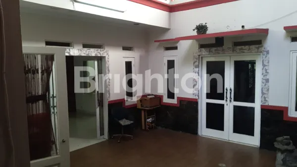 image MURAH !! TURUN HARGA DARI 2 M, RUMAH LUAS 2 LANTAI, CANTIK & STRATEGIS DEPAN GERBANG PERUMAHAN LANGSUNG TOLL, FASILITAS LENGKAP (7)