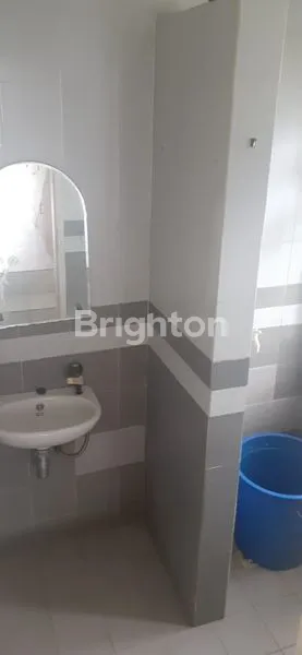 image RUMAH WIKA BOULEVARD COCOK UNTUK USAHA HOOK 008JR (3)