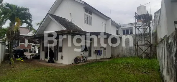 image RUMAH WIKA BOULEVARD COCOK UNTUK USAHA HOOK 008JR (1)