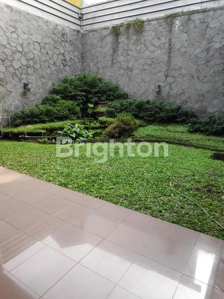 image BEST LOCATION RUMAH DI JALAN UTAMA  SETIABUDI COCOK UNTUK BISNIS (8)