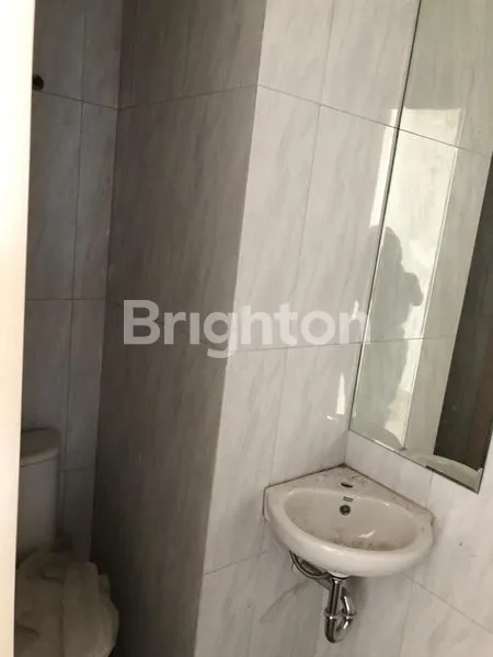 image APARTEMEN JAKARTA LIVING STAR PASAR REBOSINGAPORE STYLE. (5)