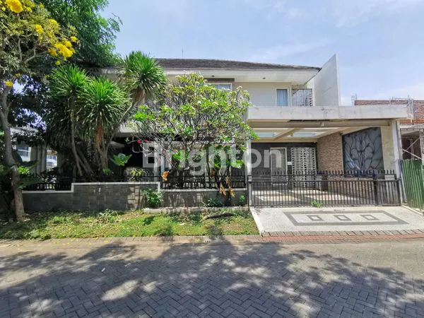 image RUMAH 2 LT HOOK DI SAN DIEGO PAKUWON CITY SURABAYA (1)