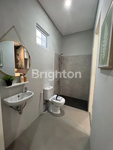 image RUMAH BARU GRESS MINIMALIS MODERN WISATA BUKIT MAS 2 LANTAI CLUSTER CHELSEA TERDEPAN HANYA 1M AN  (5)