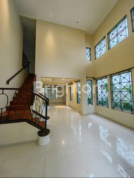 image RUMAH CANTIK DI LIPPO KARAWACI TANGERANG (8)