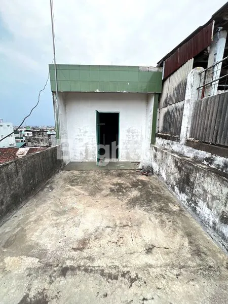 image RUKO BAGUS UNTUK BISNIS LOKASI SUPER STRATEGIS DI PASAR (7)