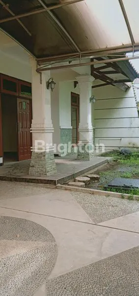 image RUMAH 2 LANTAI TERAWAT DAN SIAP HUNI SUTOREJO PRIMA BARAT (1)