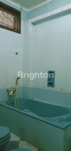 image RUMAH 2 LANTAI TERAWAT DAN SIAP HUNI SUTOREJO PRIMA BARAT (8)