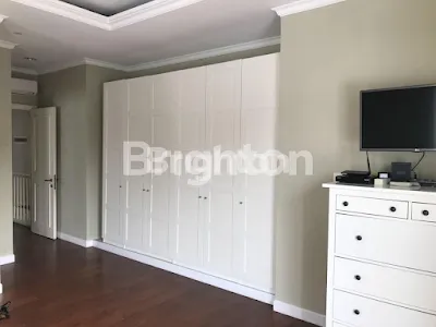 image RUMAH SEMI FURNISH TAMAN MEDITERANEAN LIPPO KARAWACI TANGERANG (7)