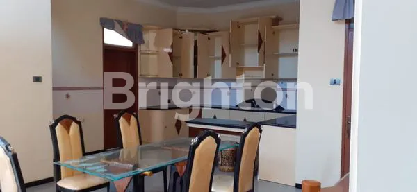 image RUMAH LUX DI KOMPLEK ISTANA REGENCY SIAP HUNI (2)