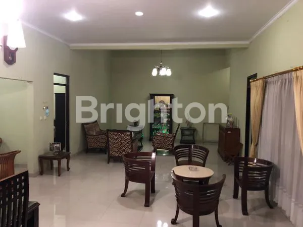 image RUMAH FULL FURNISH JATI JEPARA ASLI, BANGUNAN BARU, DEKAT DENGAN PUSAT PEMERINTAHAN CIANJUR KOTA (6)