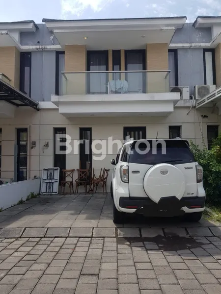 image RUMAH DI WELLINGTON PARK RESIDENCE SIDOARJO (1)