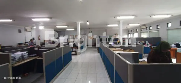 image GEDUNG KANTOR MEWAH FASILITAS KOMPLIT MAIN ROAD CIATEUL BANDUNG (3)