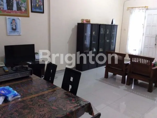 image RUMAH 2 LANTAI DI SURABAYA SELATAN, TERAWAT DAN SIAP HUNI (6)