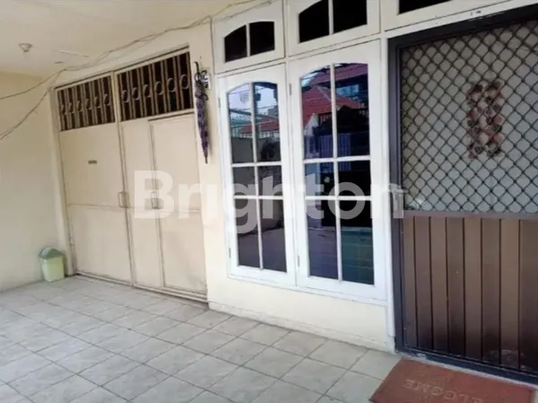 image RUMAH DARMO HARAPAN UTARA 1 LANTAI KOSONGAN (2)