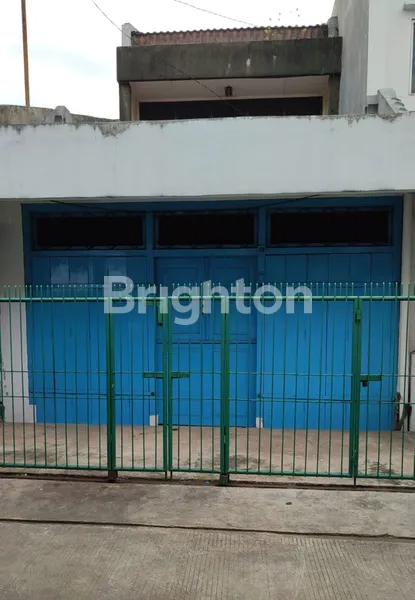 image RUMAH LAMA DAERAH PASAR LAMA, HANYA 7 MENIT KE STASIUN JATINEGARA (1)