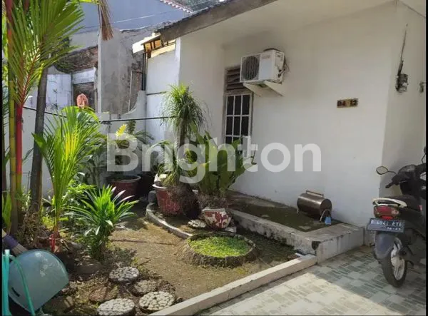 image RUMAH STRATEGIS DI CIBINONG TERAWAT SIAP HUNI (2)